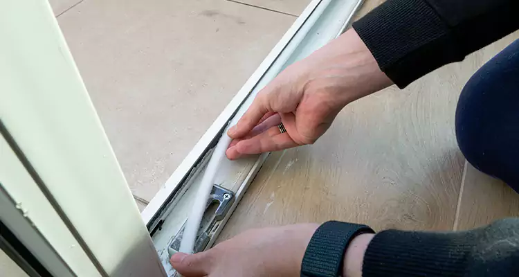 Garage Door Off Track Repair in Sarasota, FL