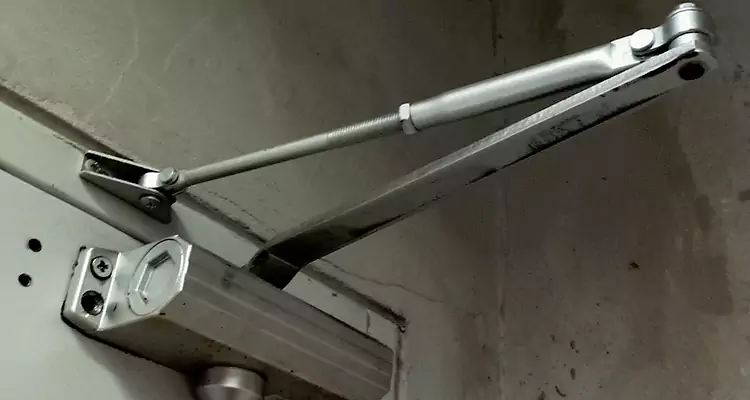 Door Closer Parallel Arm Installation in Sarasota, FL