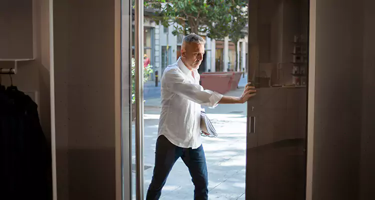 Track Cleaning and Repair for Stuck Doors in Sarasota, FL